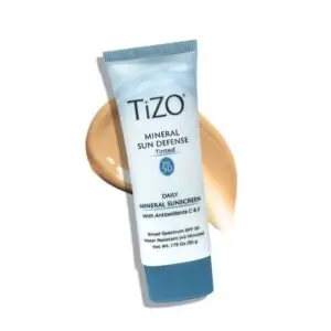 Mineral Sun Defense SPF50 (con color)